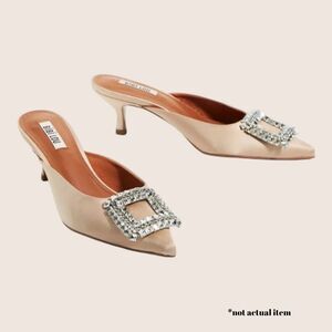 ✨ BIBI LOU ANTHRO CREAM AOI SATIN JEWELED BUCKLE KITTEN HEEL MULE EU39 US9